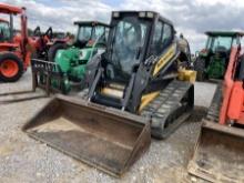 NEW HOLLAND C323-T4 SKID STEER