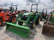 JOHN DEERE 4044M