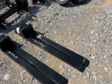 BOLT-ON PALLET FORKS