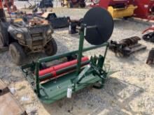 MECHANICAL TRANSPLANTER FOR PLASTIC