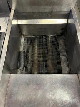 American Range 35-45Lb Gas Deep Fryer