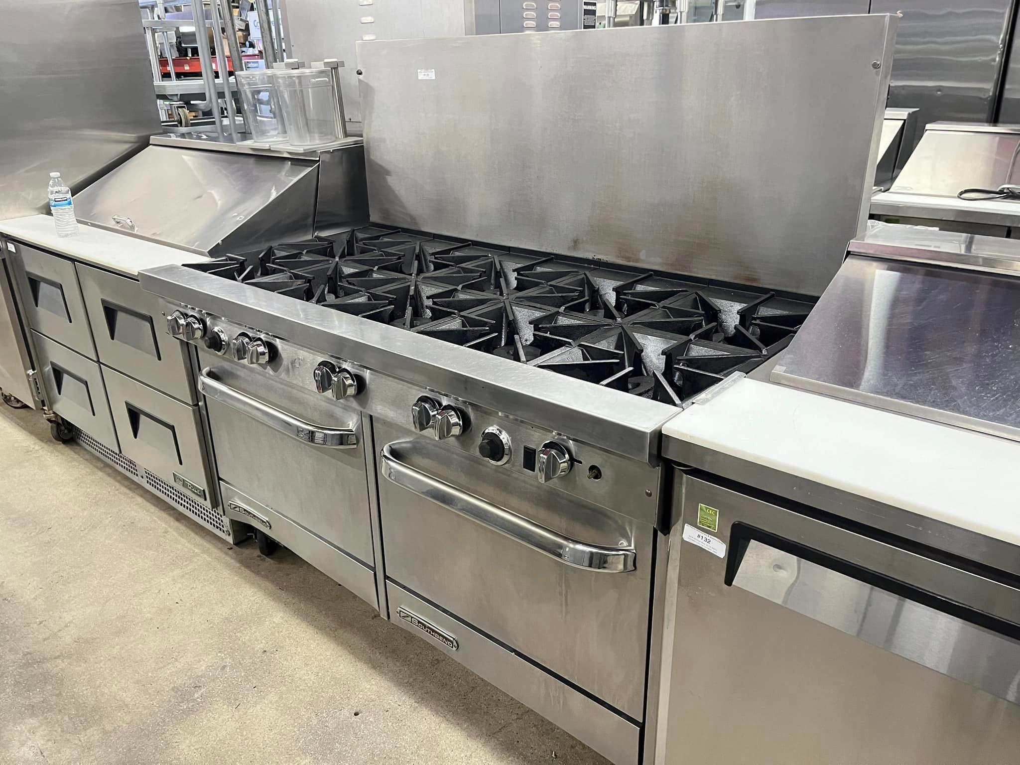 Migali 10 Burner Gas Range w/2 Ovens Below