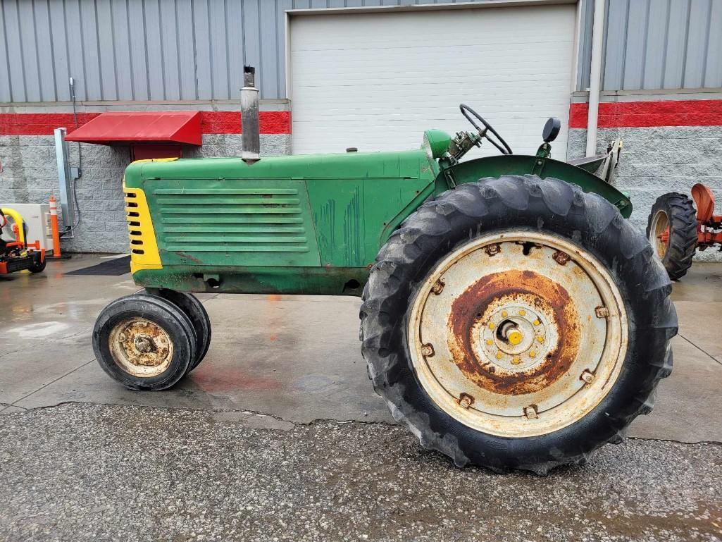 OLIVER MODEL 77 TRI-CYCLE NON ROPS TRACTOR, REAR WHEEL WEIGHTS, 1 SPOOL