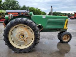 OLIVER MODEL 77 TRI-CYCLE NON ROPS TRACTOR, REAR WHEEL WEIGHTS, 1 SPOOL