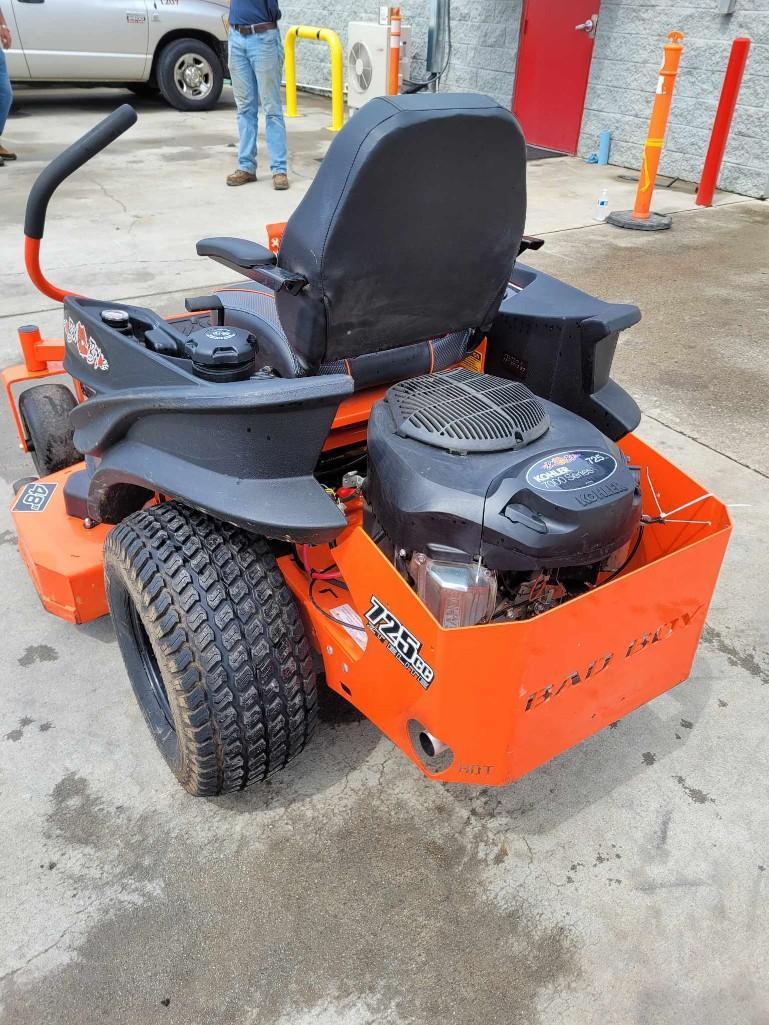 BAD BOY MODEL 725 ZT ELTIE NON ROPS ZERO TURN MOWER W/ 48" DECK