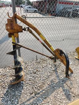 LEINBACH 3PT PTO POST-HOLE-DIGGER W/ 12" AUGER