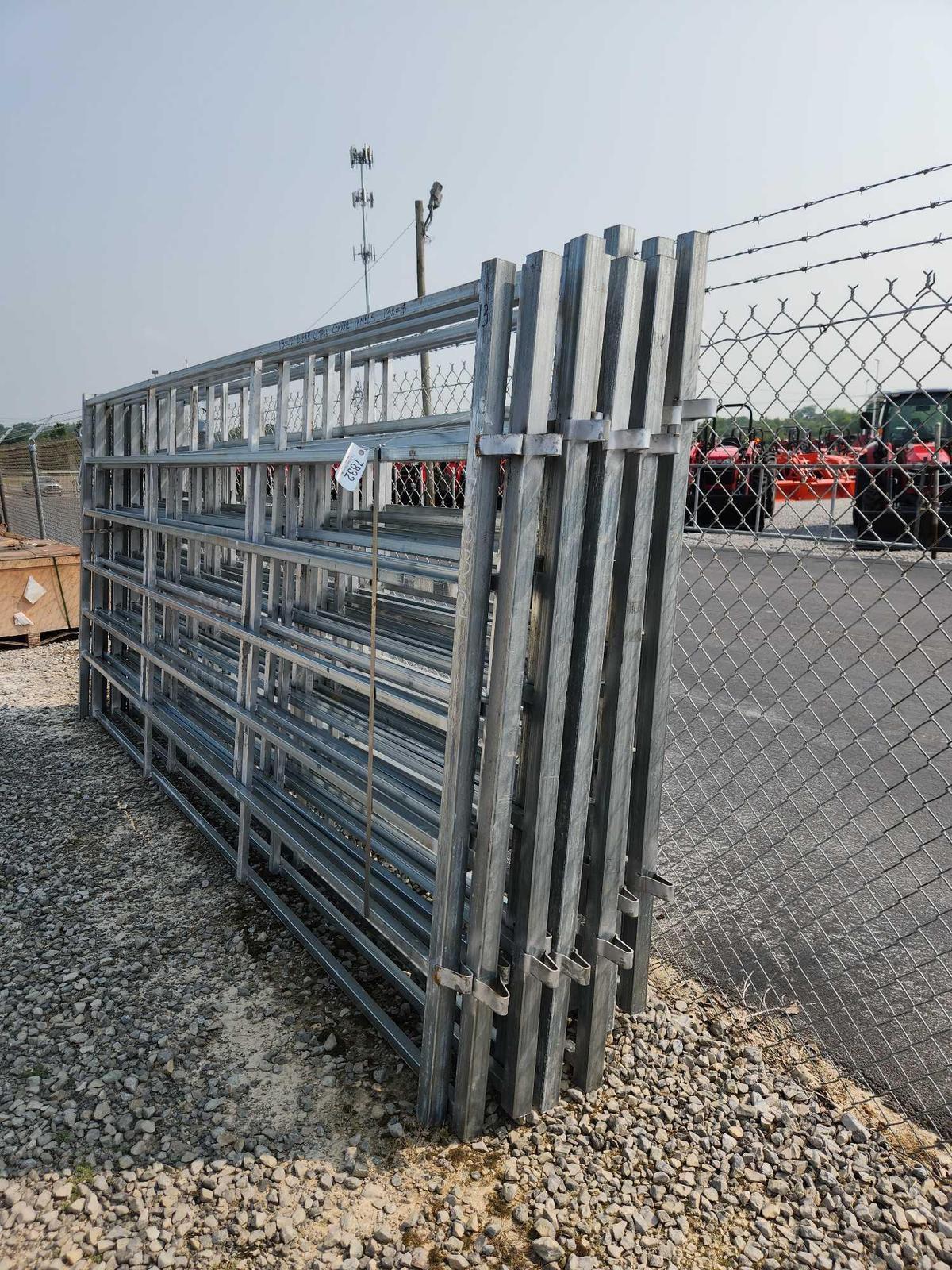 13- 12' 6 BAR GALVANIZE CORRAL PANELS (13X=$)