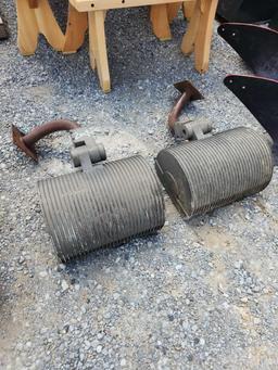 2- OUT DOOR LIGHTS (2X=$)