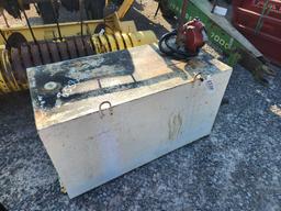 100 GALLON DIESLE FUEL TANK W HAND PUMP