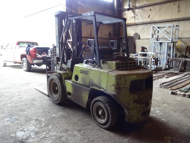 1991 CLARK Model C500-YS80D, 8,000# Pneumatic Tired Forklift, s/n Y685-0009