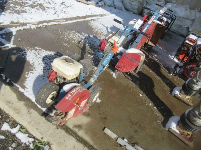 E-Z TRENCH TP300 Walk Behind Trencher