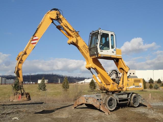 2002 LIEBHERR Model A904 Material Handler, s/n 66611230, powered by Liebher