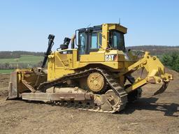 (Unit #DZR101) 2011 CATERPILLAR Model D6TXL Crawler Tractor, s/n GMK00259,