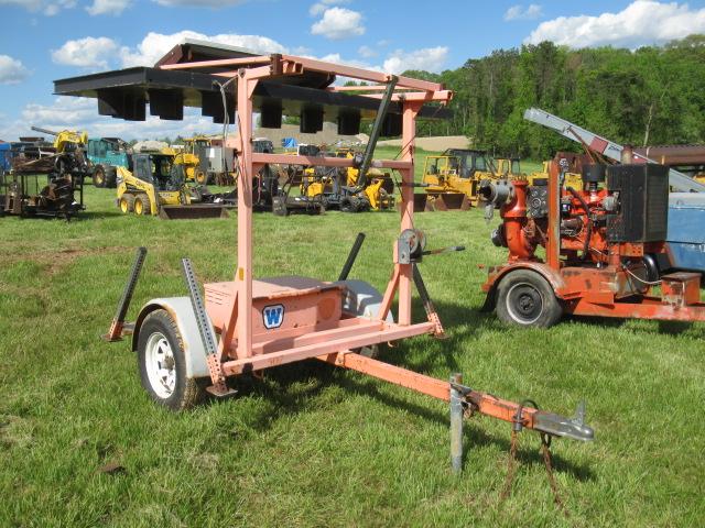 (Unit #AB215) WANCO Portable Solar Powered Arrow Board Model WTSP75-LSA, s/
