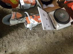 STIHL TS400 Gas Demo Saw and Blades (3 Diamond/17 Abrasive)