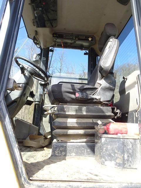 2014 KOMATSU Model WA270-7 Rubber Tired Loader, s/n 80407, powered by Komatsu diesel engine and