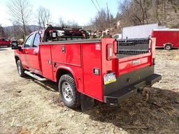 2020 GMC Model 2500HD, 4x4 Crew Cab Utility Truck, VIN# 1GD29LE71LF289599, powered by 6.6L gas