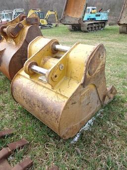 CAT 42" Digging Bucket (320D/320E/321C/325F/PC228) (AE241) (Derry Lane - Blairsville)
