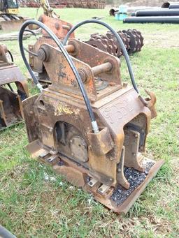 NPK C6-B Plate Compactor, s/n 08269 (PC120/PC128/314C/314D/314E/ED150) (AT-101) (Derry Lane -