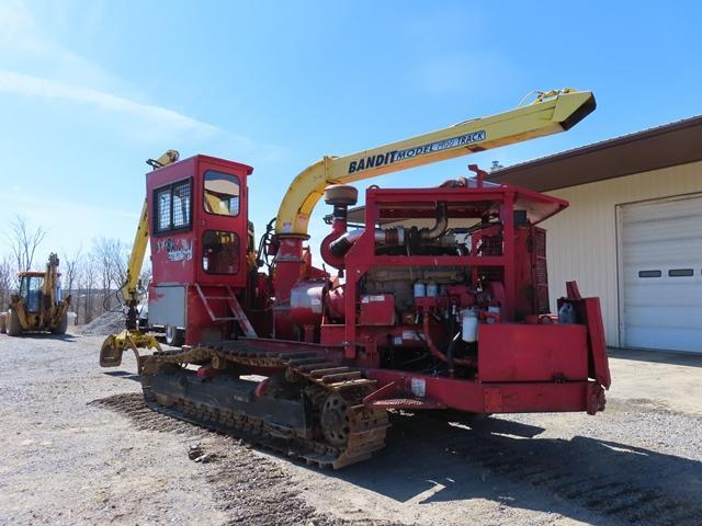 1991 BANDIT Model 1900 Crawler Whole Tree Disc Chipper, s/n 1026, powered by Cummins 855 diesel