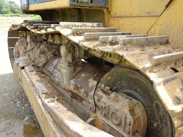 KOMATSU Model D135-2H Crawler Tractor, s/n C20007, powered by Komatsu 6 cylinder diesel engine and