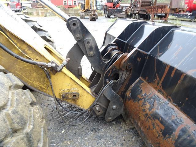 2000 CATERPILLAR Model 924G Rubber Tired Loader, s/n 9SW00718, powered by Cat 3056 diesel engine and