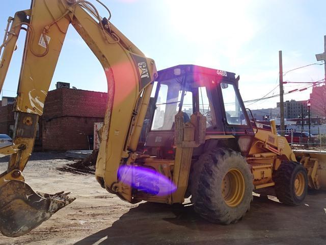 2000 CATERPILLAR Model 446B 4x4 Tractor Loader Extend-A-Hoe, s/n 5BL02515, powered by Cat diesel