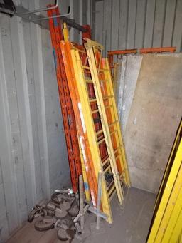 Indoor Scaffolding and Accessories (BUYER MUST LOAD)