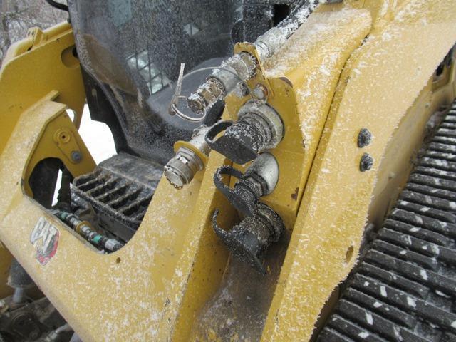 2022 CATERPILLAR Model 259D3 Crawler Skid Steer Loader, s/n CW917527, powered by Cat C3.3B DIT, 74HP