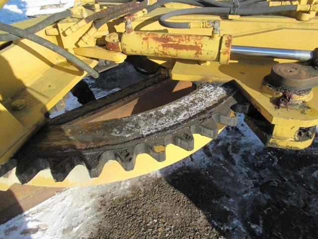 1997 CHAMPION Model 710A Series V Articulated Motor Grader, s/n 027647, powered by Cummins B5.9-C