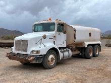 2000 INTERNATIONAL Model 9100 Tandem Axle Water Truck, VIN# 1HSFRAHR1YJ055370, powered by Cummins