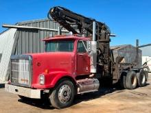 1991 INTERNATIONAL Model 9370 Tandem Axle Log/Pole Loader Truck, VIN# 2HTFG0000MC051411, powered by