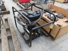 BLACK & BLUE 10,000 PSI Double Acting Hydraulic Pump, Briggs and Stratton gas (CO)