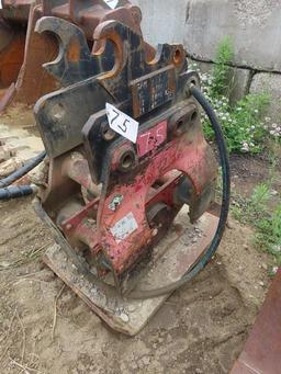 ALLIED 24" Hydraulic Plate Compactor (Kubota KX040)