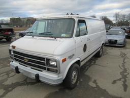 94 Chevrolet G20  Van WH 6 cyl  Started on 12/10/2020 AT PB PS R AC VIN: 1GCEG25Z9RF182778; Defects: