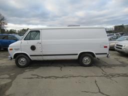 94 Chevrolet G20  Van WH 6 cyl  Started on 12/10/2020 AT PB PS R AC VIN: 1GCEG25Z9RF182778; Defects: