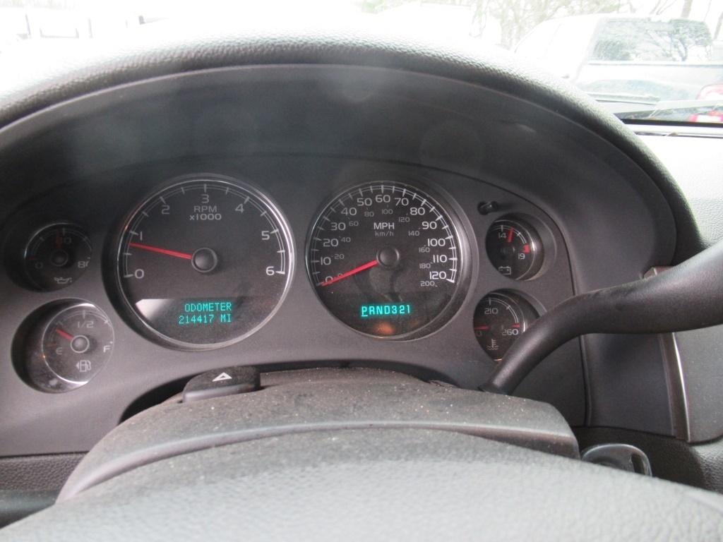 07 Chevrolet Tahoe  Subn BL 8 cyl  4X4; Started on 12/10/2020 AT PB PS R AC PW VIN: 1GNFK030X7R41103