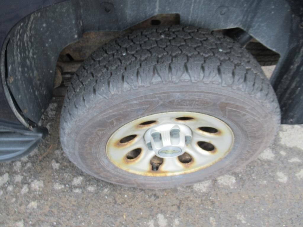 07 Chevrolet Tahoe  Subn BL 8 cyl  4X4; Started on 12/10/2020 AT PB PS R AC PW VIN: 1GNFK030X7R41103