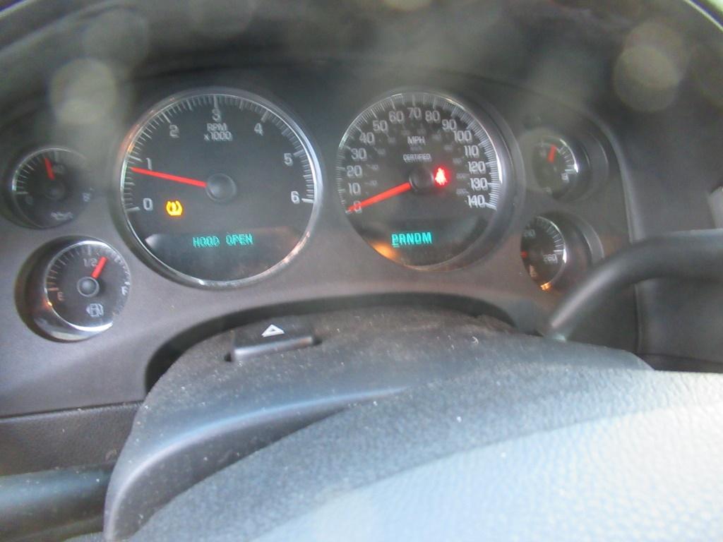 11 Chevrolet Tahoe  Subn BL 8 cyl  Started with Jump on 12/10/2020 AT PB PS R AC PW VIN: 1GNLC2E02BR