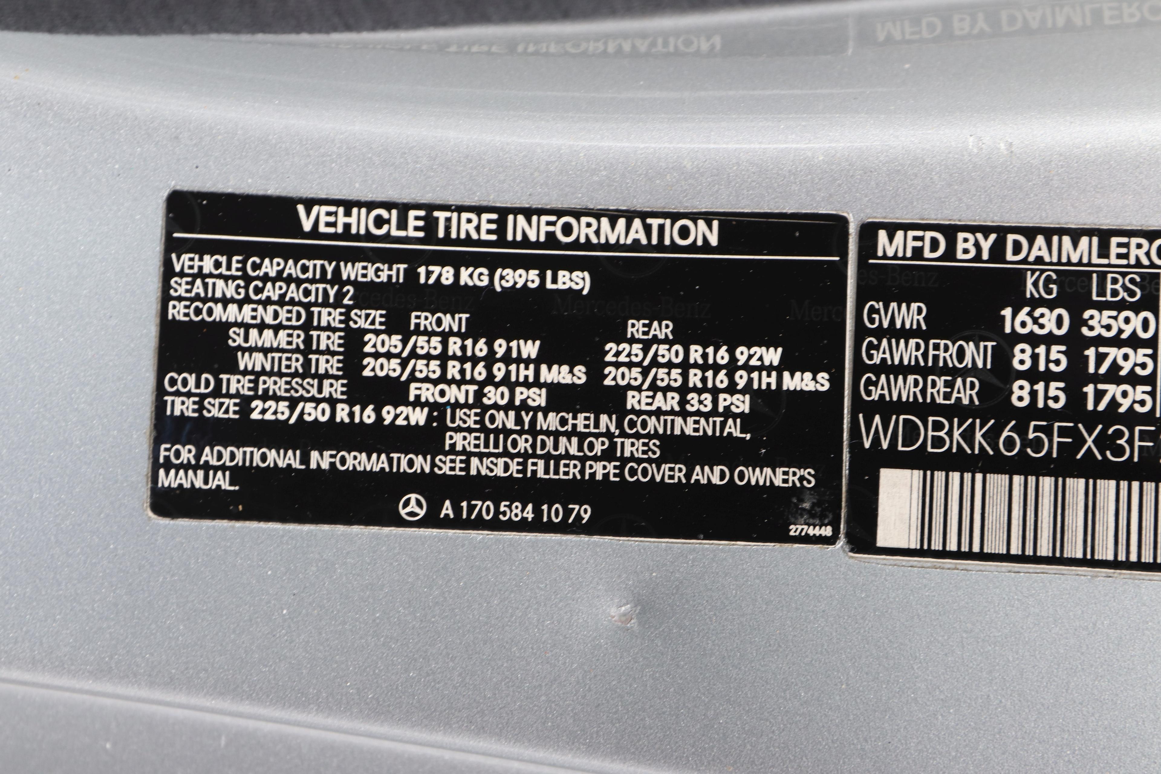2003 Mercedes Benz SLK320 Convertible.  Vin: WDBKK65FX3F274602. Miles: 74,504. V6 5-speed automatic