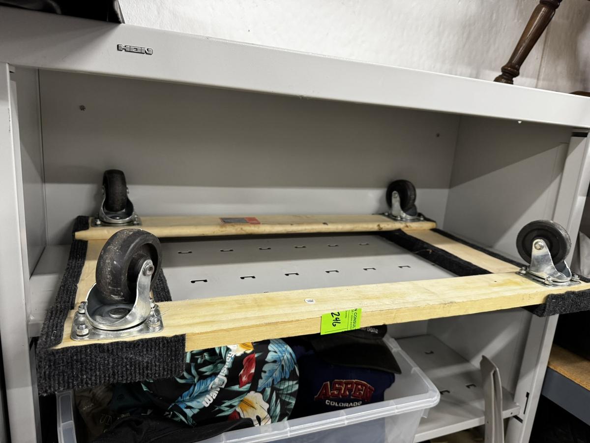 Four-wheel dolly