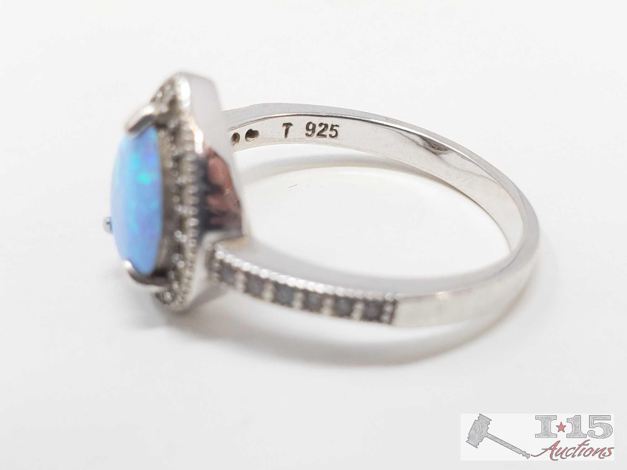 5 Assorted Rings Mostly Sterling Silver, 24g