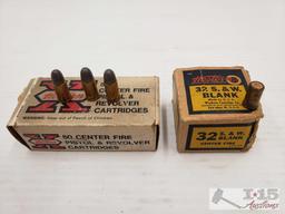 Mixes lot of 30 luger and 32