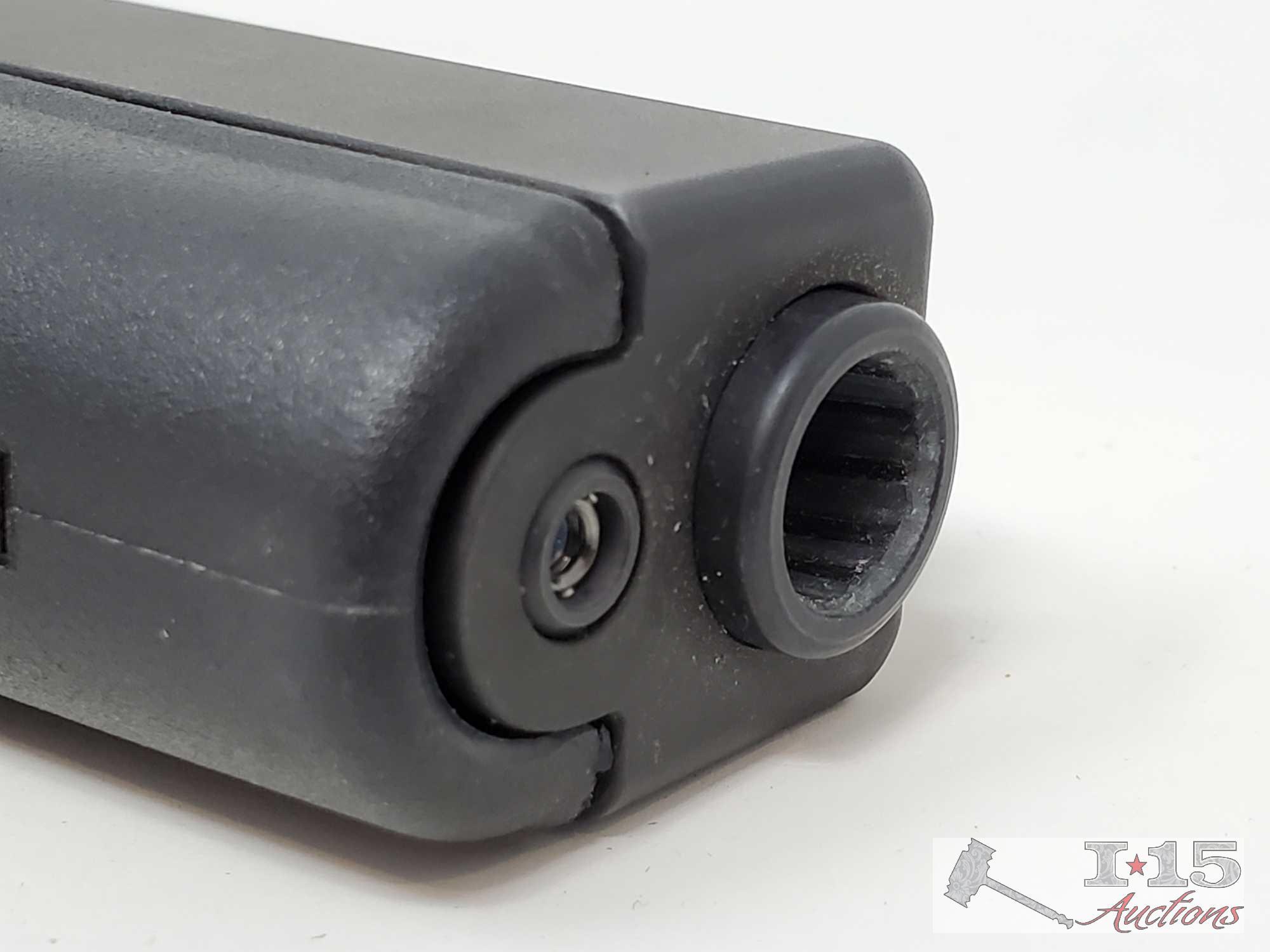 Glock 23 40S&W Semi-Auto Pistol with 10 Round Magazine