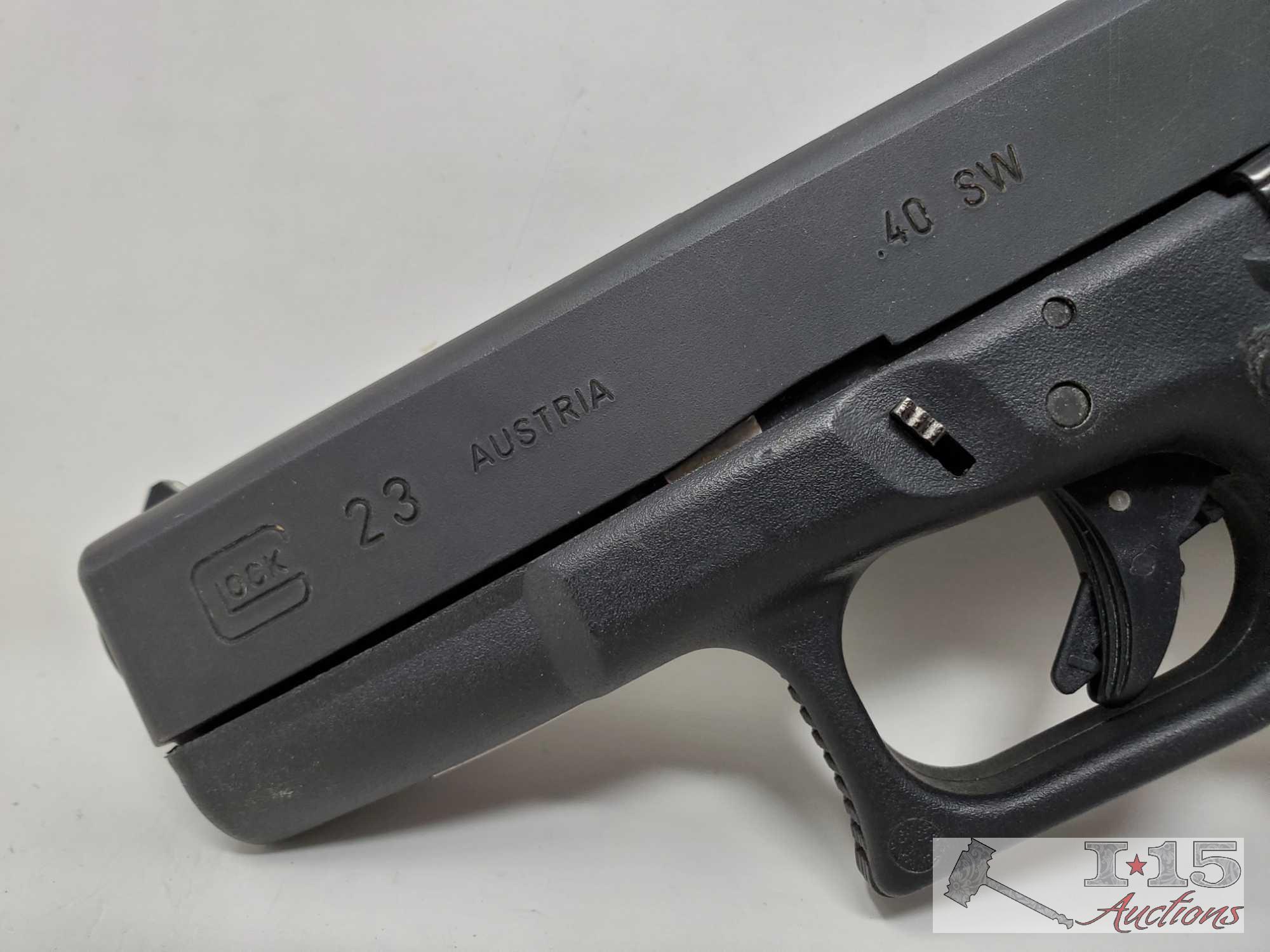 Glock 23 40S&W Semi-Auto Pistol with 10 Round Magazine