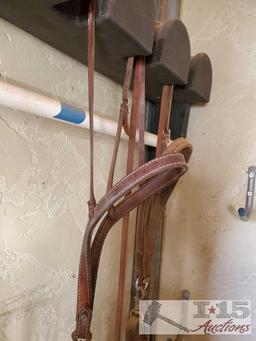 2 Tie Downs