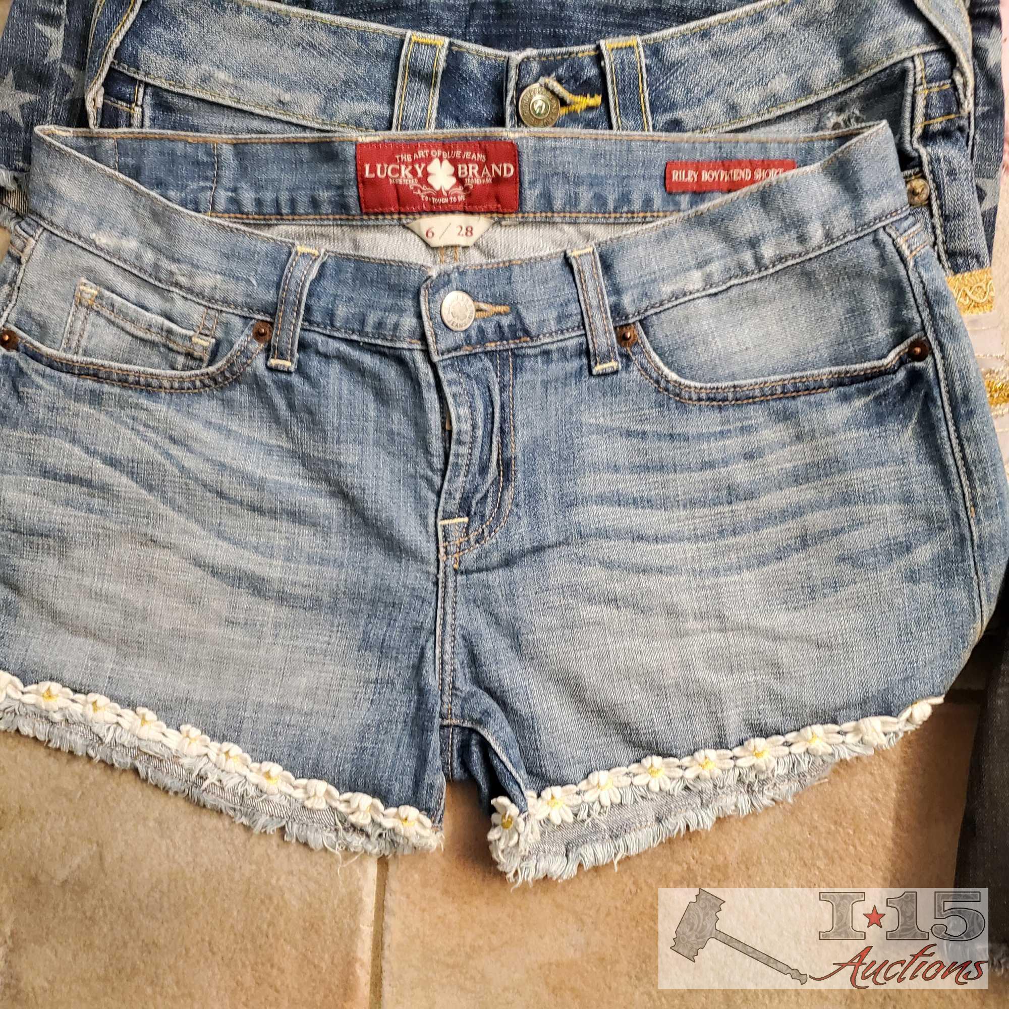 Approximately 12 Pairs of Ladies Shorts