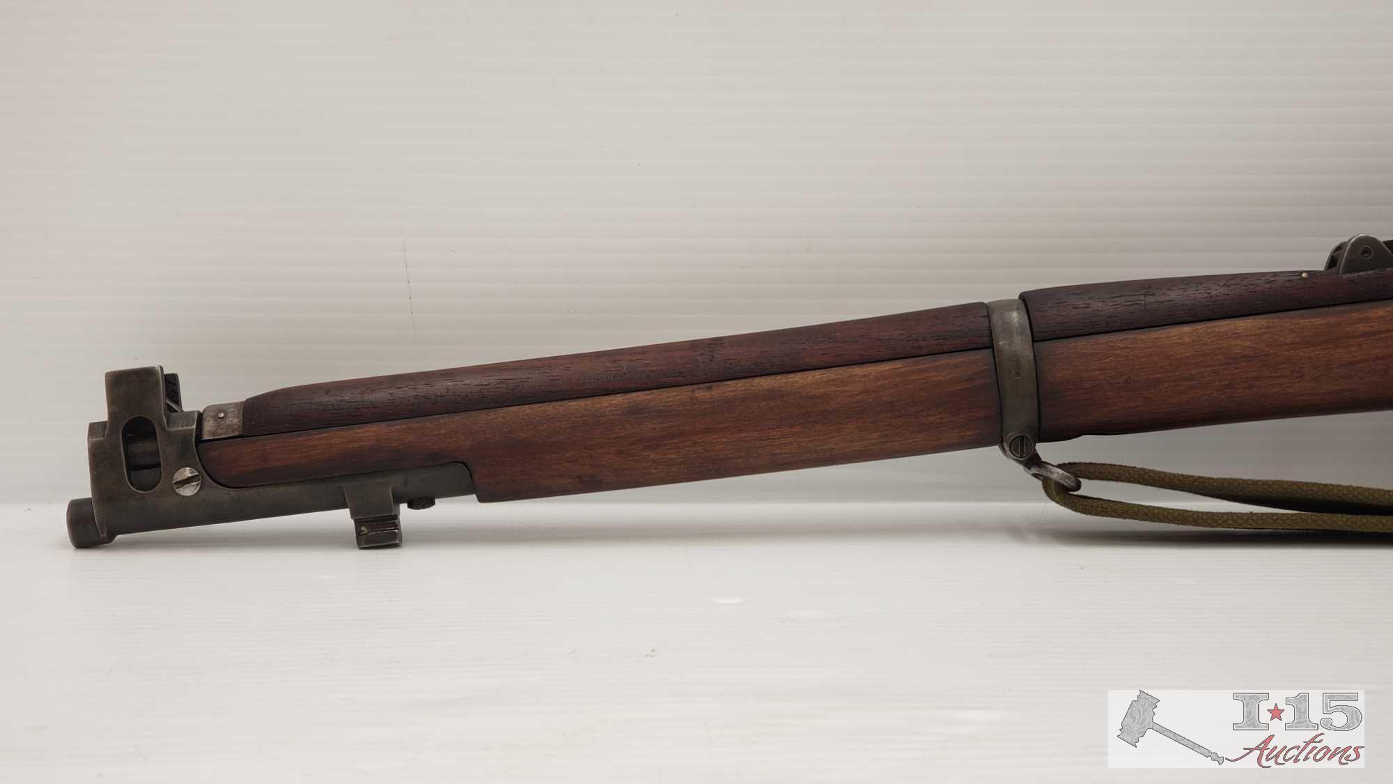 Lee-Enfield Mark lll 7.62 Bolt Action Rifle with Magazine