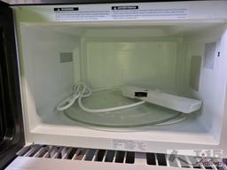 Panasonic Genius Sensor 1250W Microwave