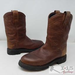 Lightly Worn Waterproof and Oil Resistant Ariat Boots Size 7.5 D